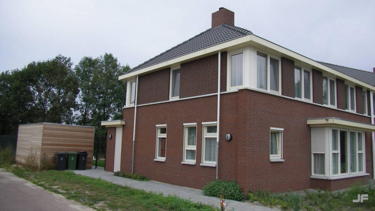 Gezinsvervangend huis te Reek